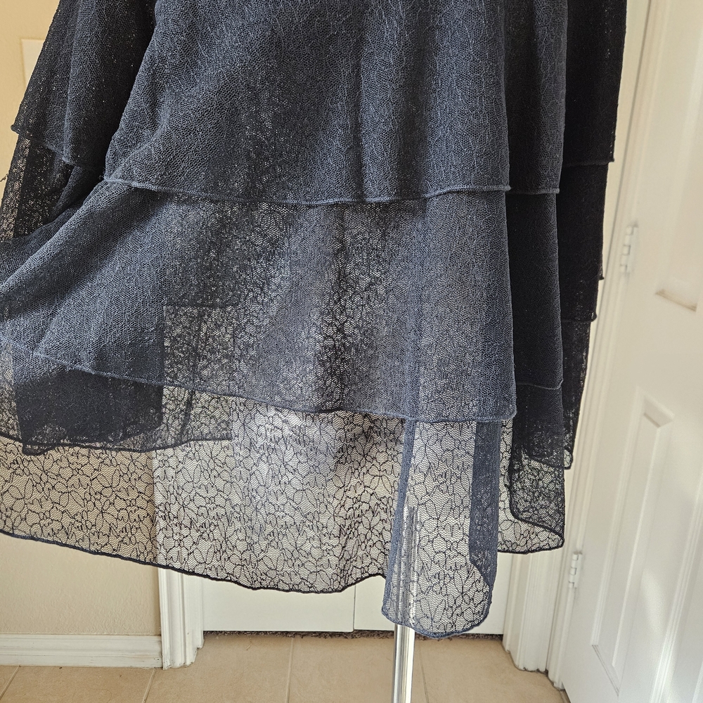 Nally & Millie Tiered Lace Overlay Top – Black Size OS NWT - Picture 10 of 13